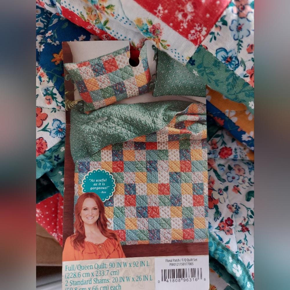 NWOT Pioneer Woman Floral Patch Quilt & Shams